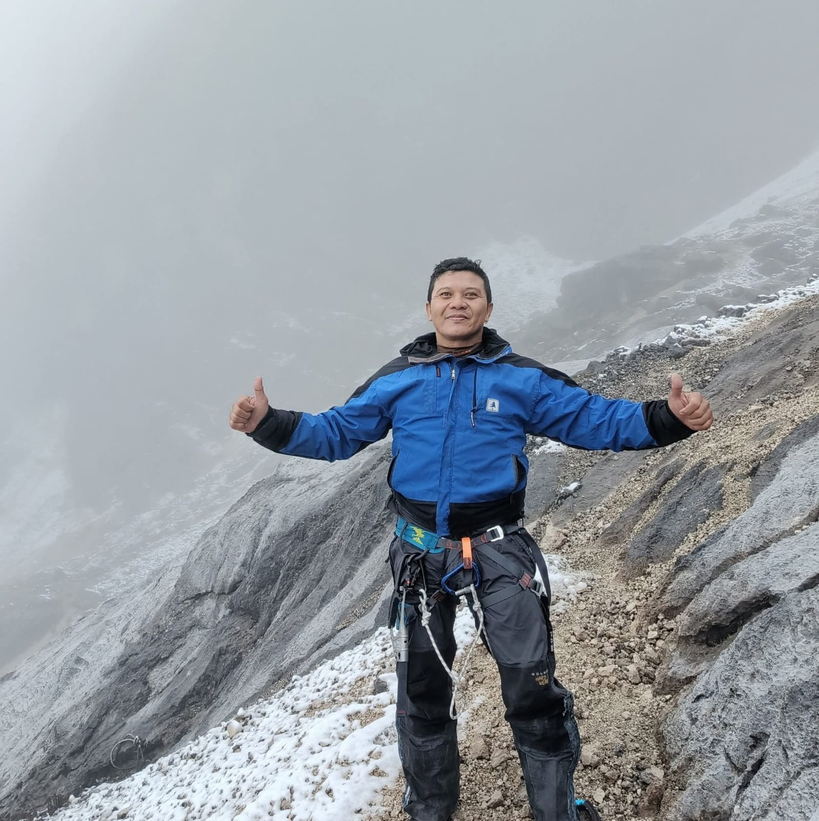 Our Guide Raymond